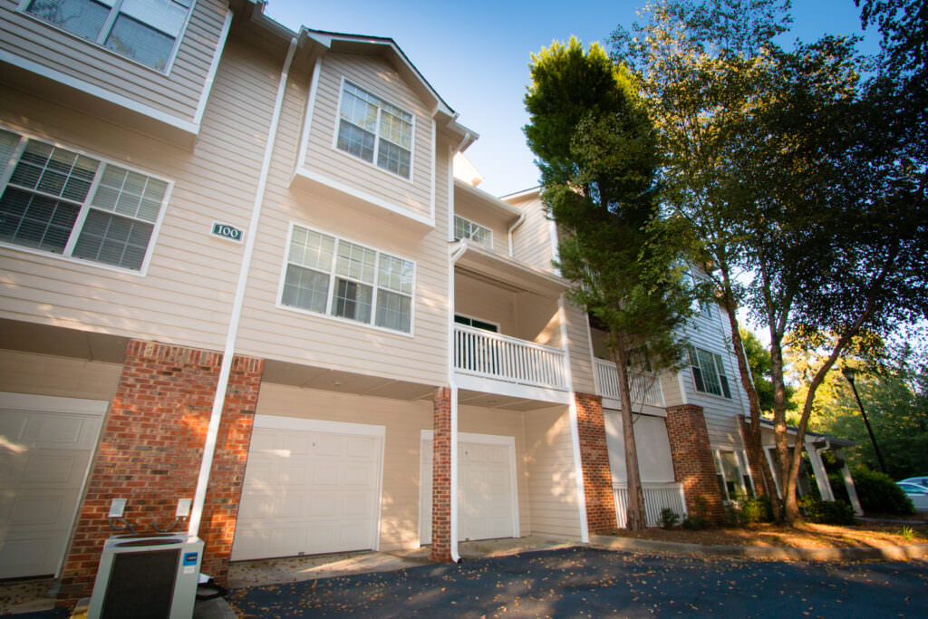 106 Vinings Forest Circle townhome for sale